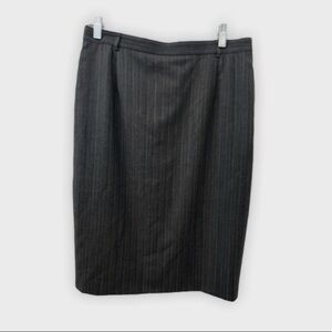 𝅺ESCADA pinstripe wool pencil skirt